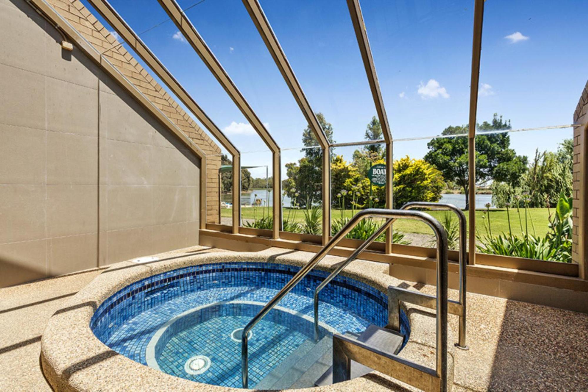 Lakeside Country Club Numurkah Экстерьер фото