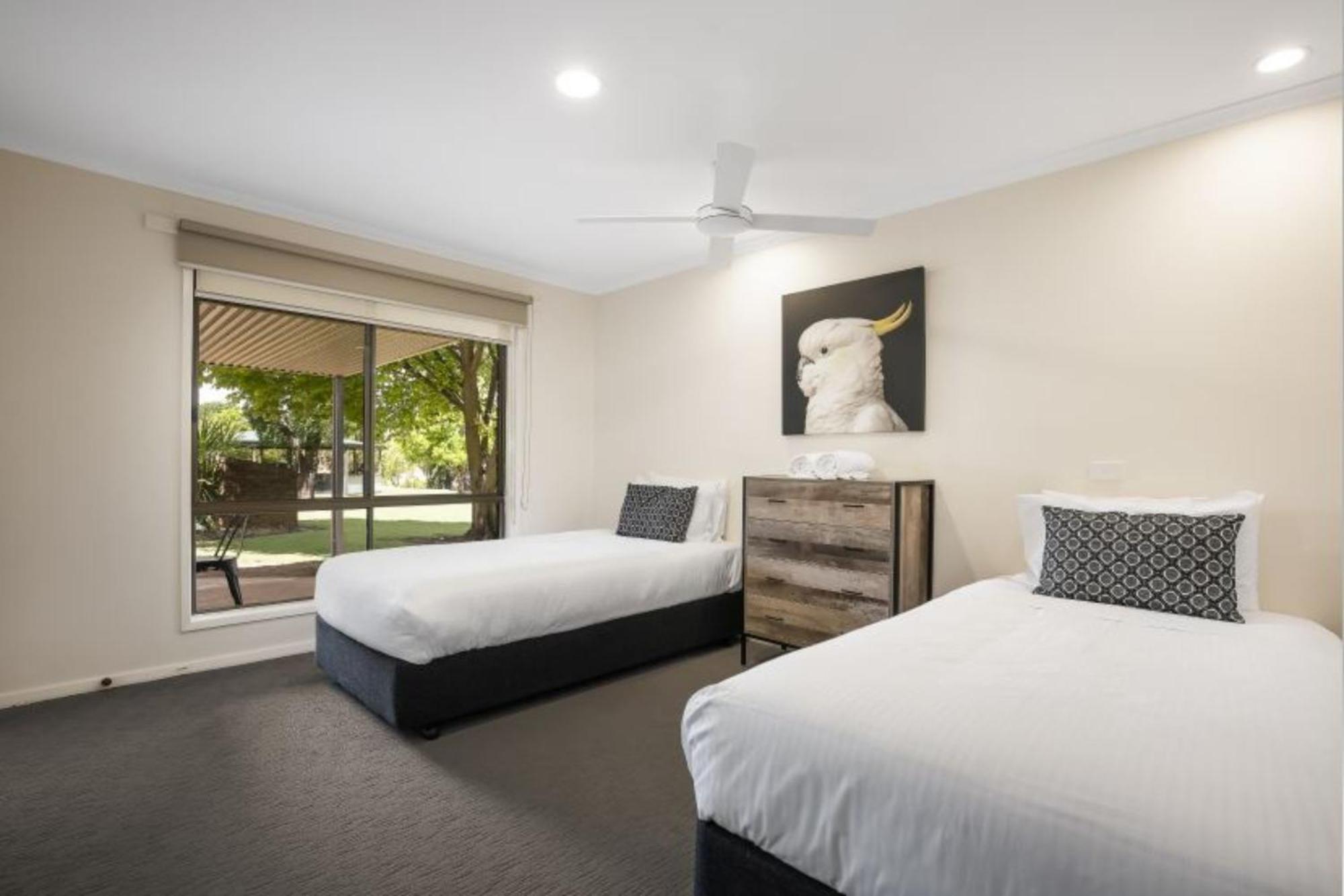 Lakeside Country Club Numurkah Экстерьер фото